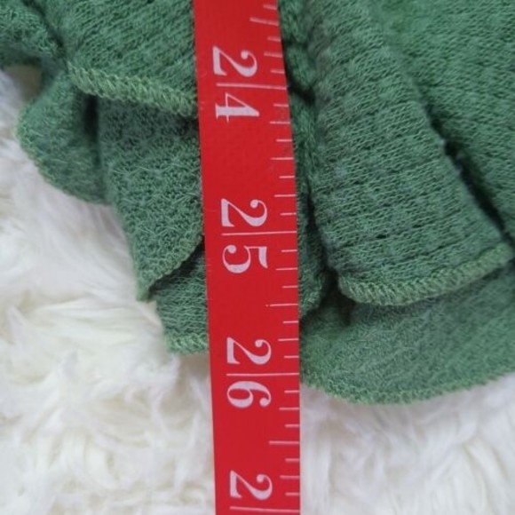 Francesca's Collections Buttons Loose Fit Asymmetrical Tank Size S Made In USA - Picture 4 of 9